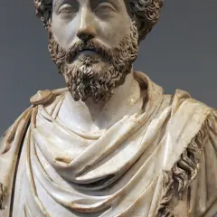 Roman: Prawdziwe znaczenie imienia, które Cię zaskoczy