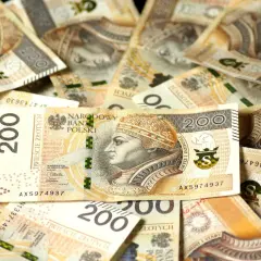 Sennik pieniądze i banknoty: Co oznacza gdy widzisz je we śnie